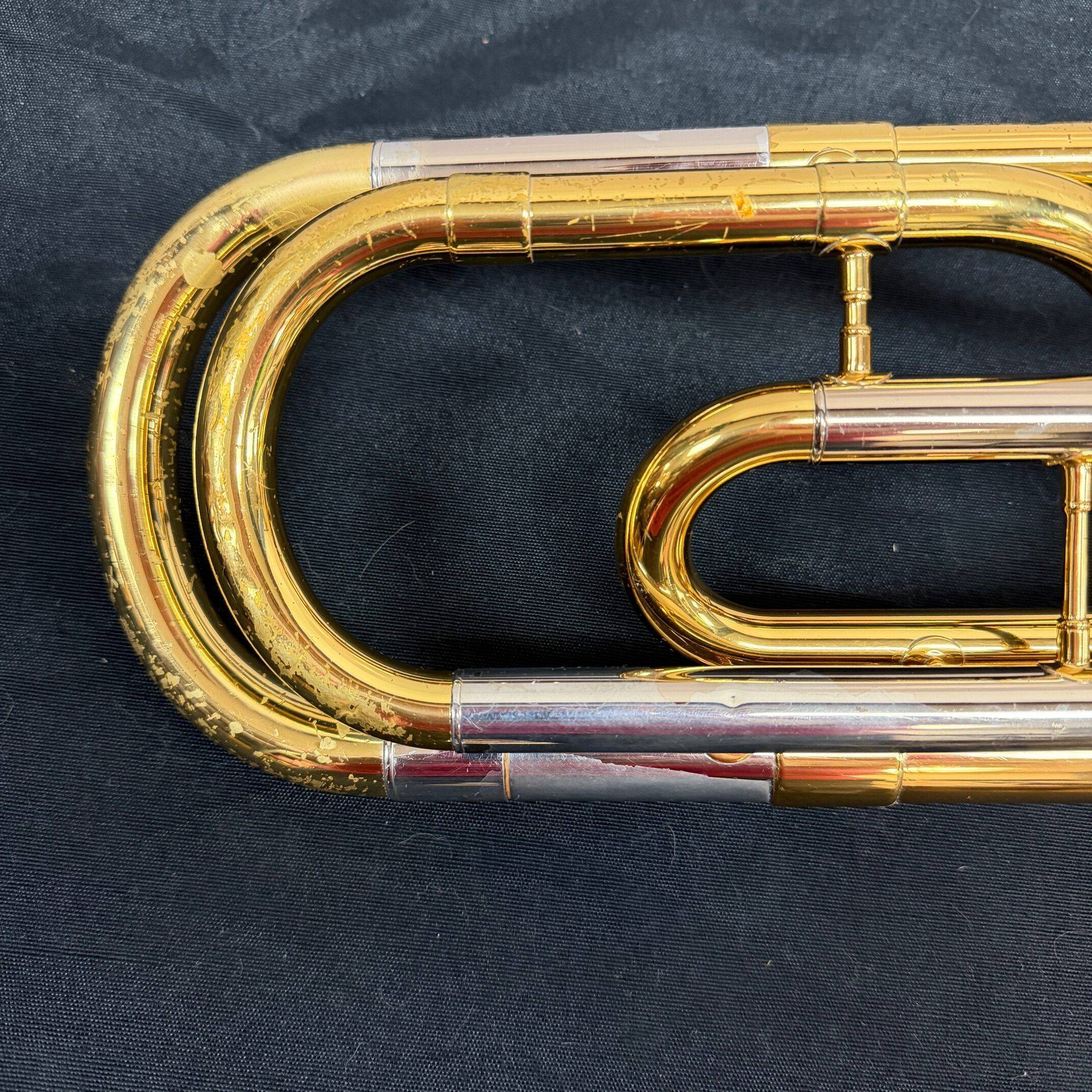 Used Yamaha YSL-448G Intermediate Bb/F Tenor Trombone with Original Case Mouthpiece Just Serviced - Image 12
