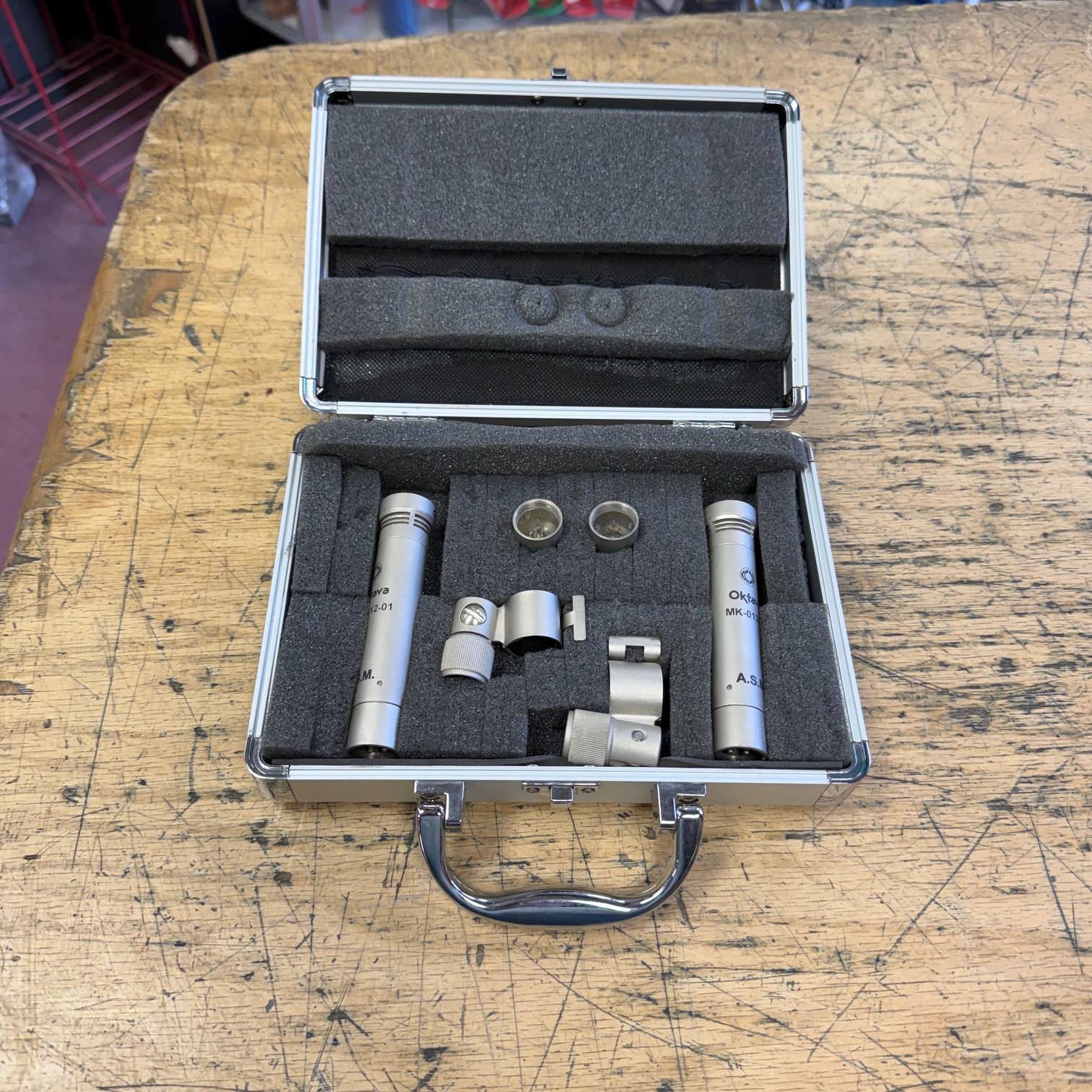 Used Oktava MK-012-01 Stereo Pair Cardioid Condenser Mic Microphone with Case