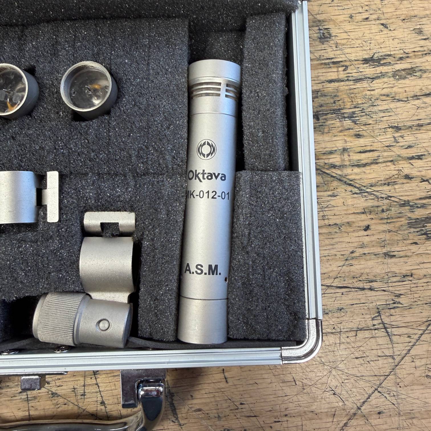 Used Oktava MK-012-01 Stereo Pair Cardioid Condenser Mic Microphone with Case - Image 3