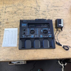Used Roland GR-30 Guitar Synth Synthesizer Pedal Made in Japan with AC Adapter