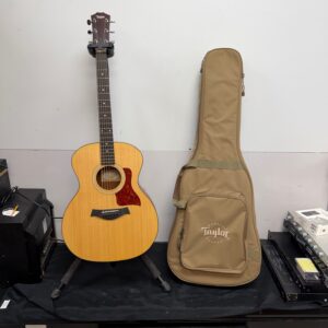 Used Taylor 114 Grand Auditorium Matte Natural 2013 Acoustic Guitar with Gig Bag