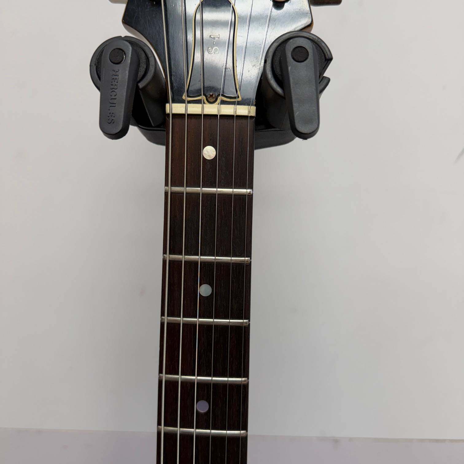 Vintage Gibson S-1 Electric Guitar with Gibson Hard Case 1970's Sunburst - Image 5
