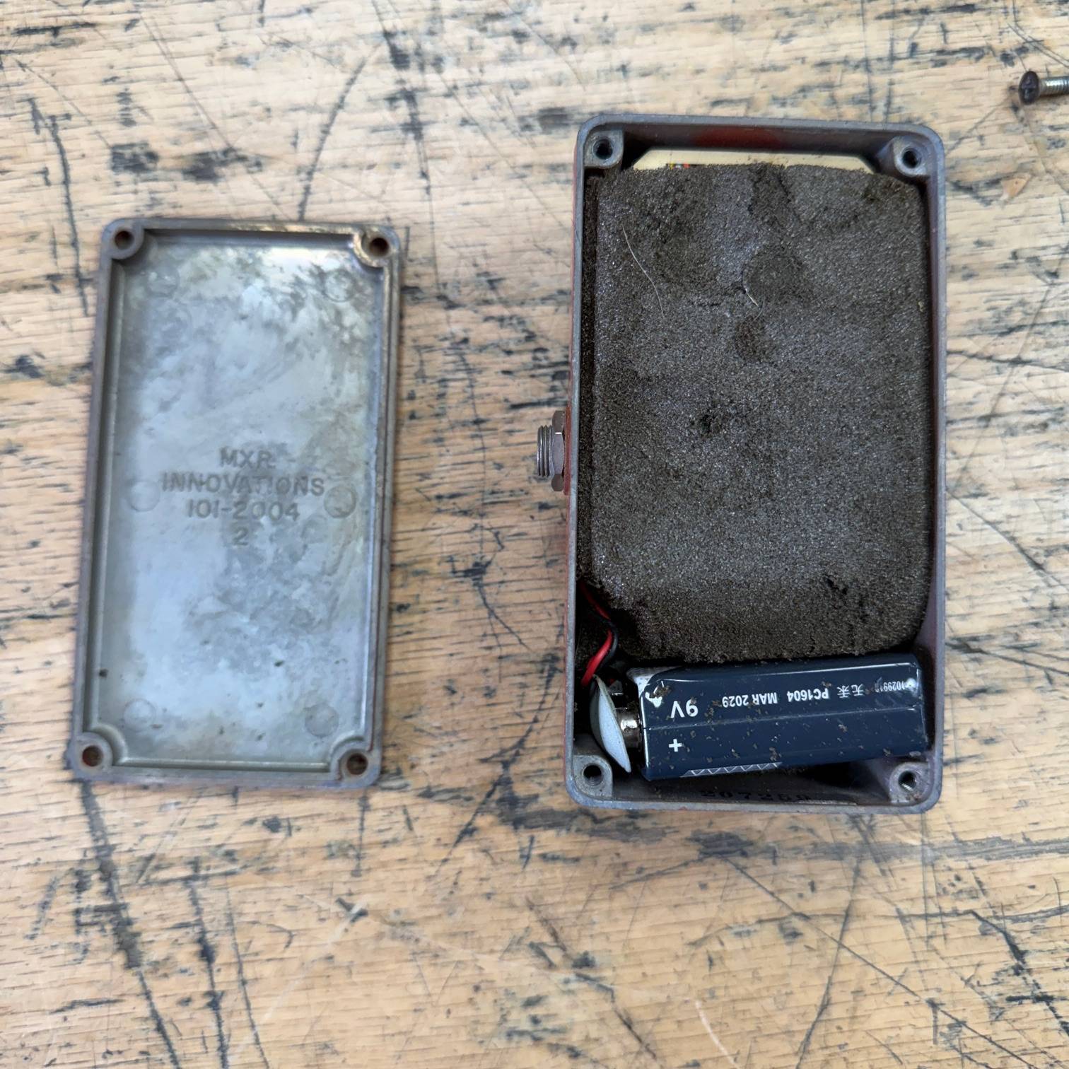 Vintage MXR Dyna Comp Script Guitar Pedal - Image 8