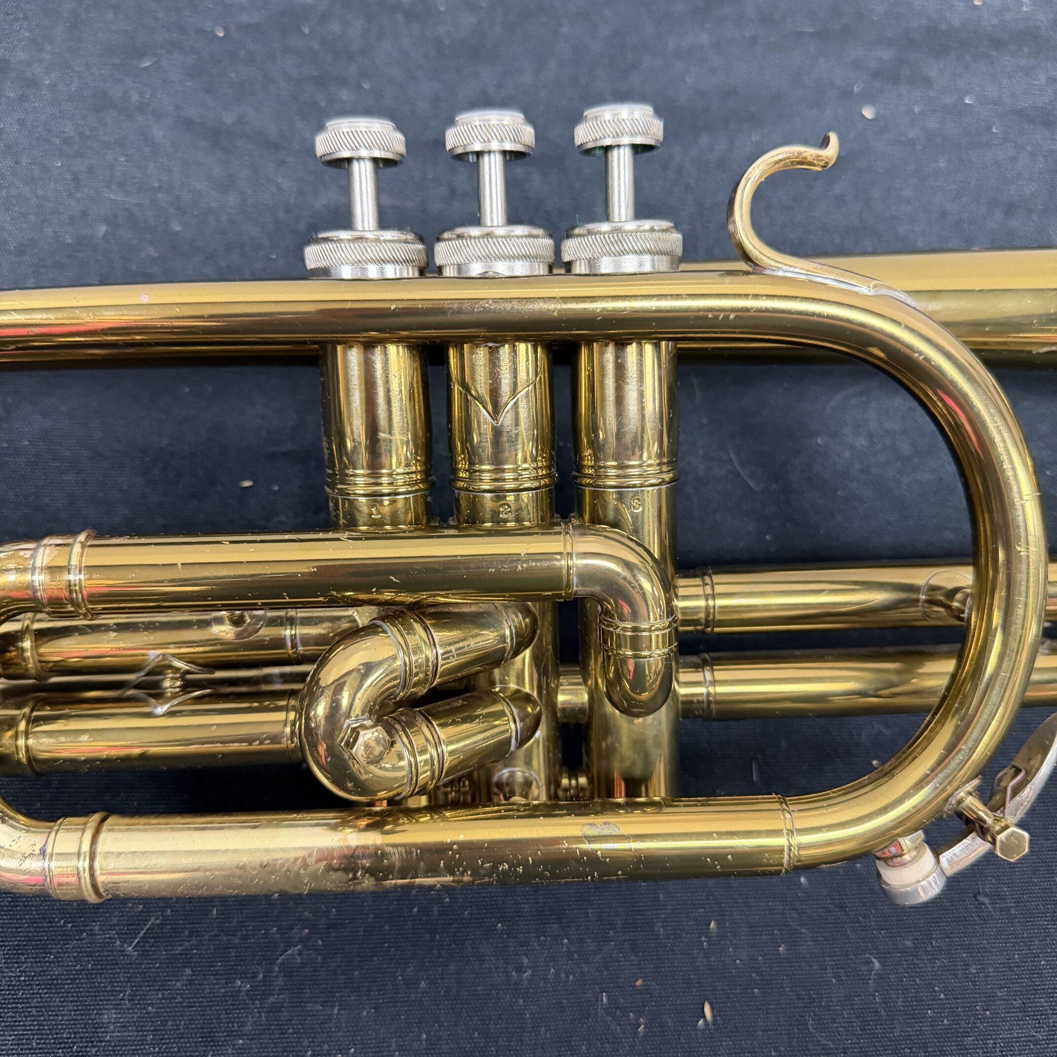 Vintage 1954 EK Blessing Standard Bb Cornet with Case Just Serviced Besson 5 Star Mouthpiece - Image 4