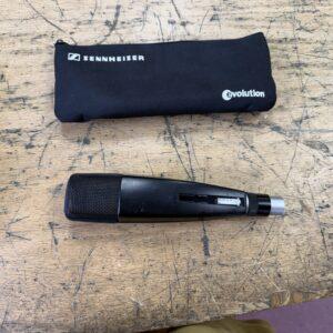 Used Sennheiser MD421-U-4 Cardioid Dynamic Microphone with Original Bag Made in Germany