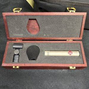 Used Neumann KM 184 Small Diaphragm Cardioid Condenser Microphone in wood box - Nickel