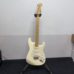 Used Fender Standard Strat Stratocaster Electric Guitar Made in Mexico 2008
