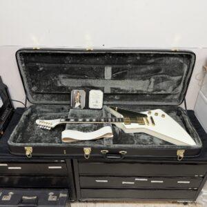 Used Epiphone Limited Edition Lzzy Hale Signature Explorer Electric Guitar Alpine White with Original Case COA 2019