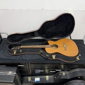 Used Teton STG105CENT 105 Series Grand Concert Acoustic Electric Guitar with Case