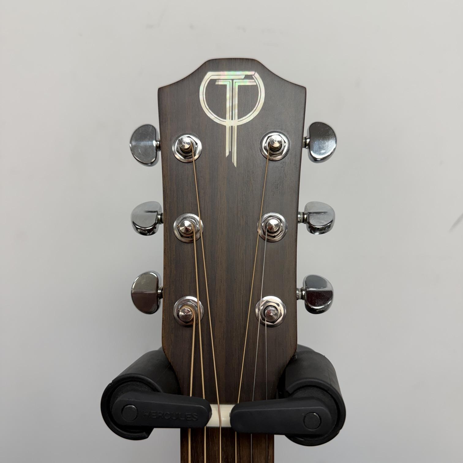 Used Teton STG105CENT 105 Series Grand Concert Acoustic Electric Guitar with Case - Image 4