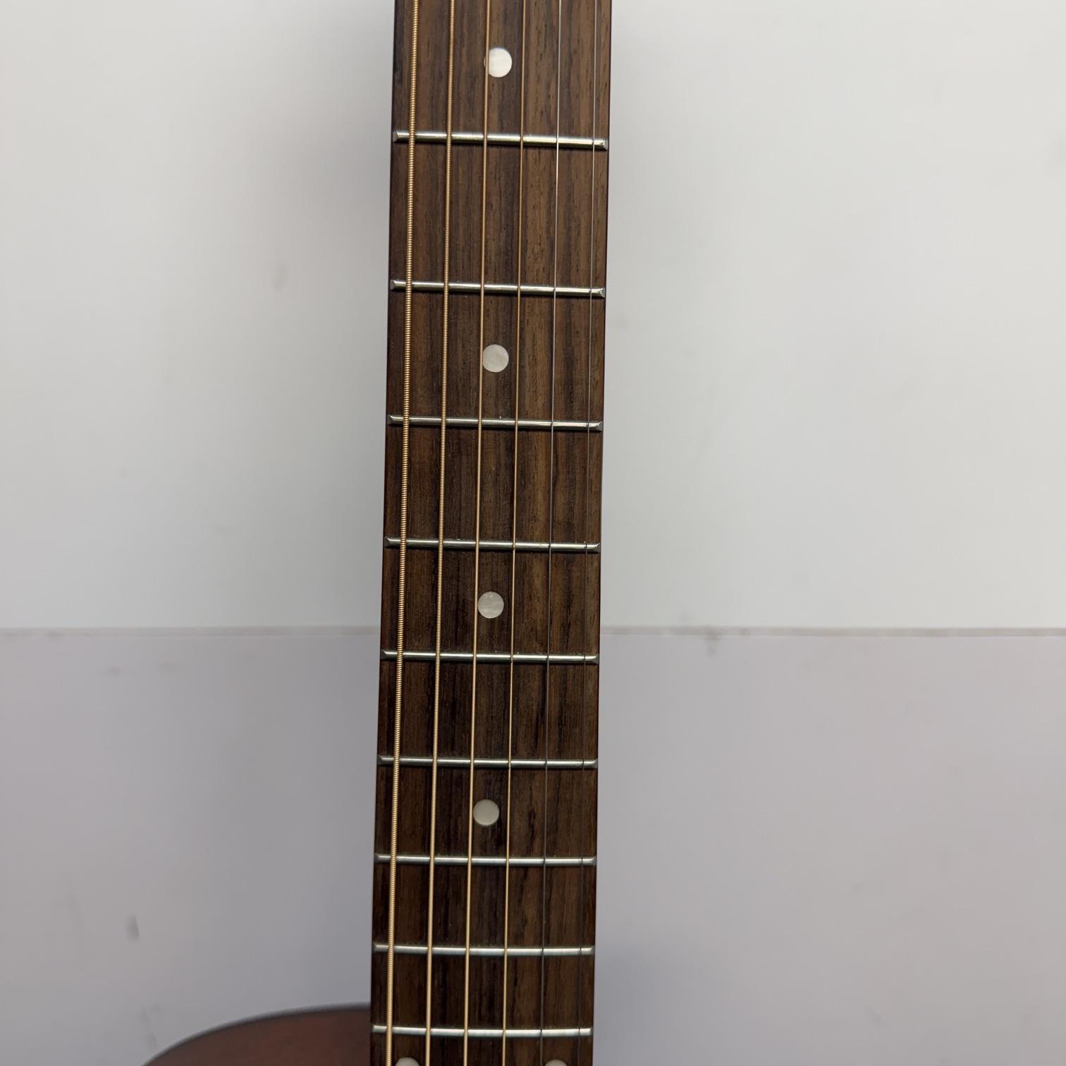 Used Teton STG105CENT 105 Series Grand Concert Acoustic Electric Guitar with Case - Image 6
