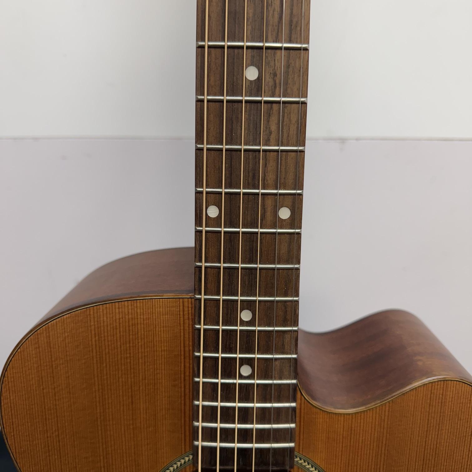 Used Teton STG105CENT 105 Series Grand Concert Acoustic Electric Guitar with Case - Image 7