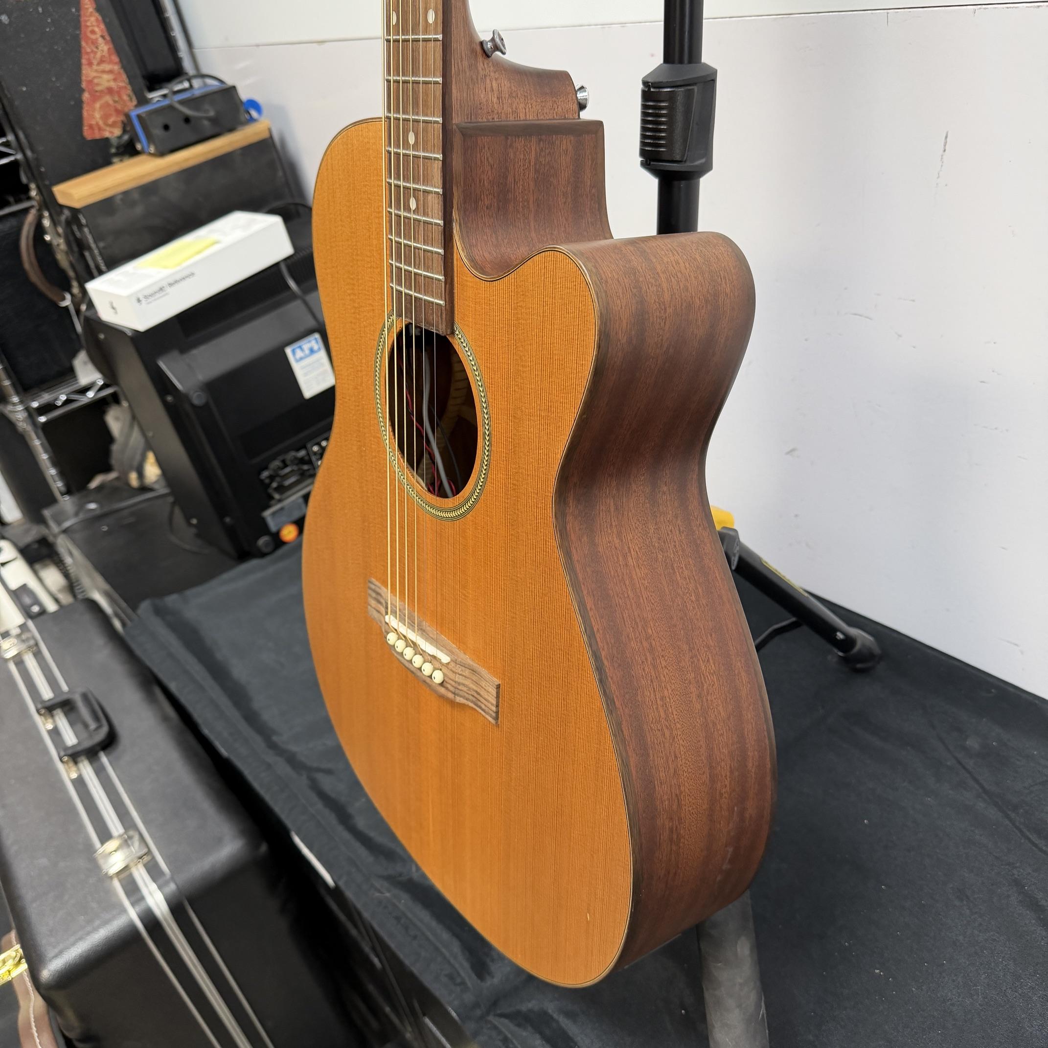 Used Teton STG105CENT 105 Series Grand Concert Acoustic Electric Guitar with Case - Image 14