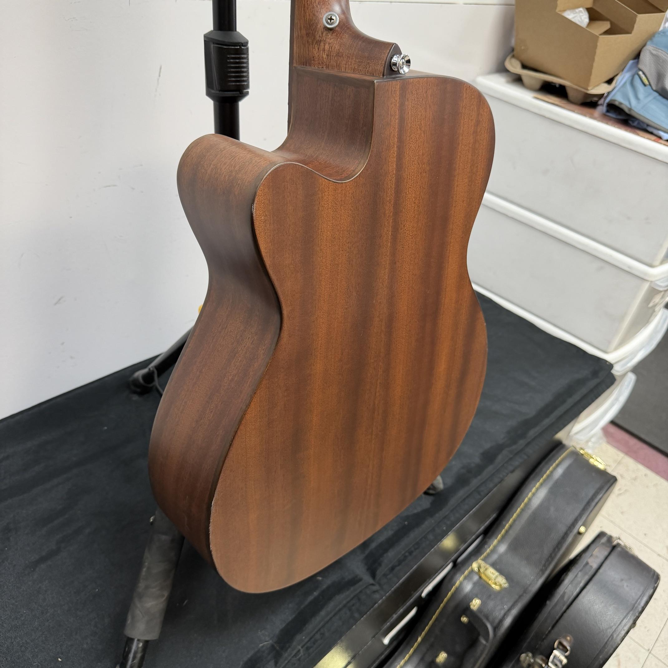 Used Teton STG105CENT 105 Series Grand Concert Acoustic Electric Guitar with Case - Image 25