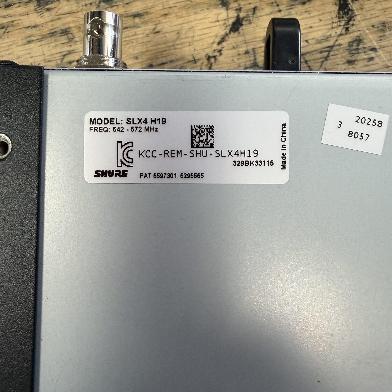 Used Shure SLX4 H19 Freq: 542Mhz-572Mhz Wireless Microphone System with SLX1 Body Pack - Image 7