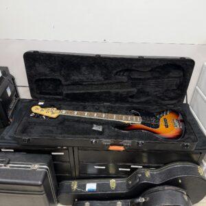 Used Fender American Deluxe V 18V Active 5-String Jazz Bass with Fender Case Made in the USA 2013