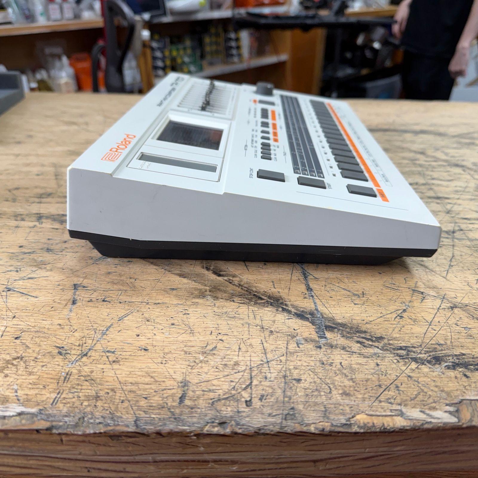 Vintage Roland TR-707 Rhythm Composer Drum Machine with AC Adapter & Original Box Just Serviced Made in Japan - Image 9