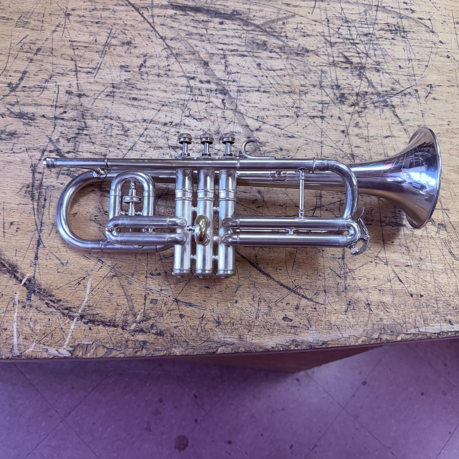 Vintage 1940 Conn Victor 80A Silver Bb Cornet with Case Just Serviced New Pro Tec Case - Image 2
