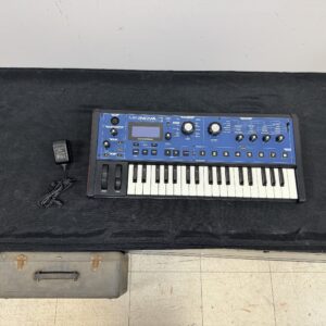 Used Novation Mini Nova MiniNova MIDI Synth Synthesizer Keyboard with AC Adapter