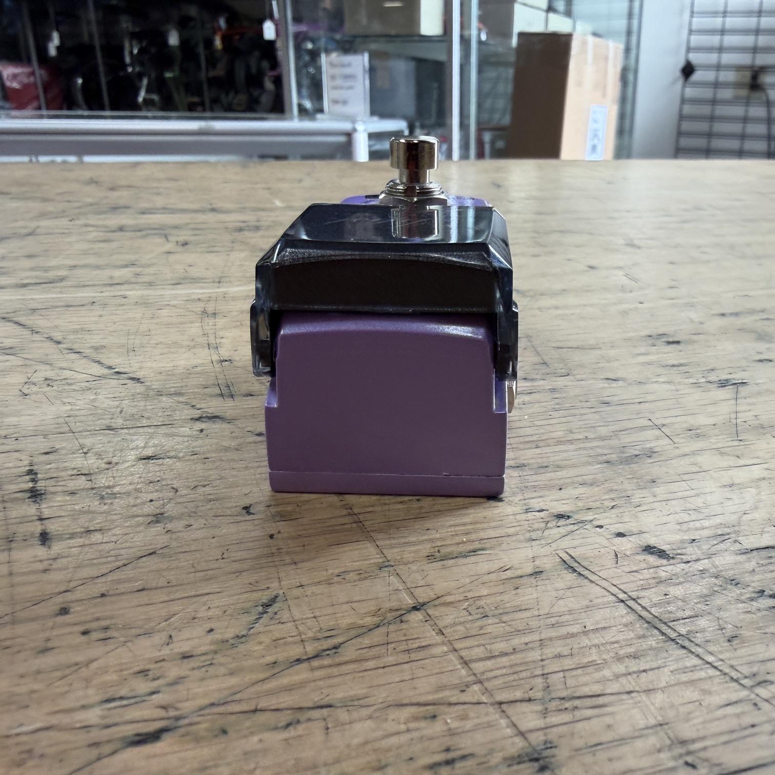Used Artist Micro Series MP104 Auto Wah Machine Guitar Pedal with Original Box - Image 6