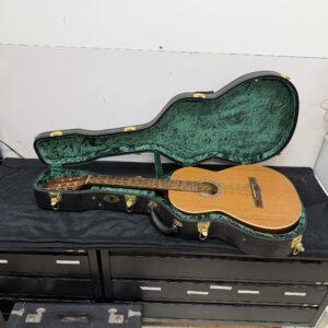 Used La Patrie Etude Cedar Top Classical Acoustic Guitar Made in Canada with Case
