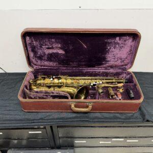 Vintage Selmer Paris Mark VI Tenor Sax Saxophone with Original Case and Mouthpiece Original Lacquer Just Re-Padded 1958