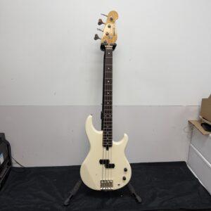 Vintage Yamaha BB200 4-String Active Electric Bass Guitar with EMG Leland Sklar Signature Pickups