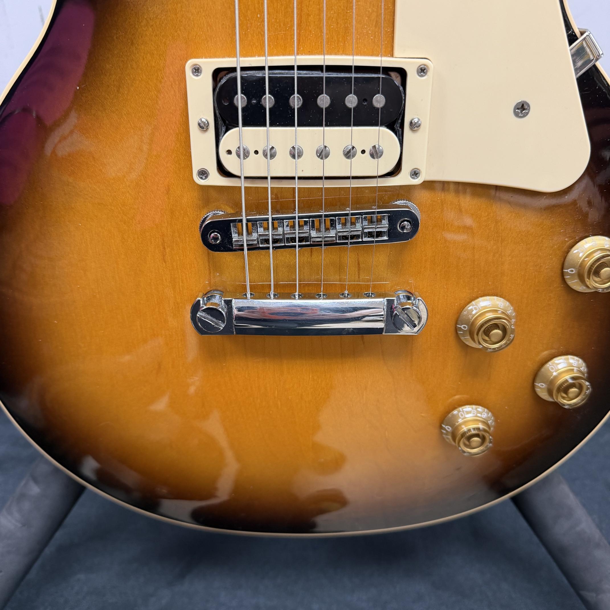 Used Gibson Les Paul Standard Traditional Pro Electric Guitar with Gibson Case Model LPCGVSCH1 Vintage Sunburst 2011 - Image 10