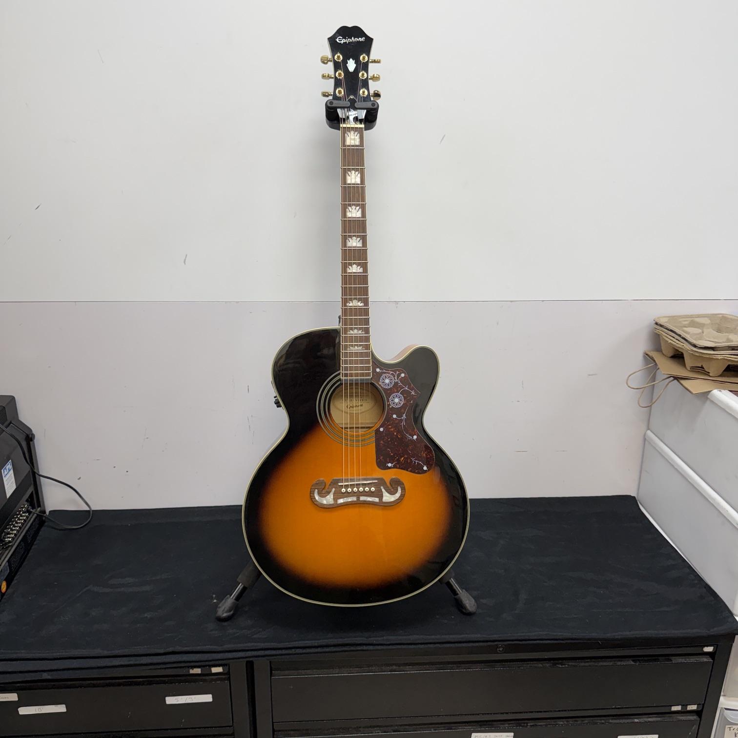 Used Epiphone EJ-200CE VS Super Jumbo Acoustic Electric Guitar Vintage Sunburst with Case 2011 - Image 2