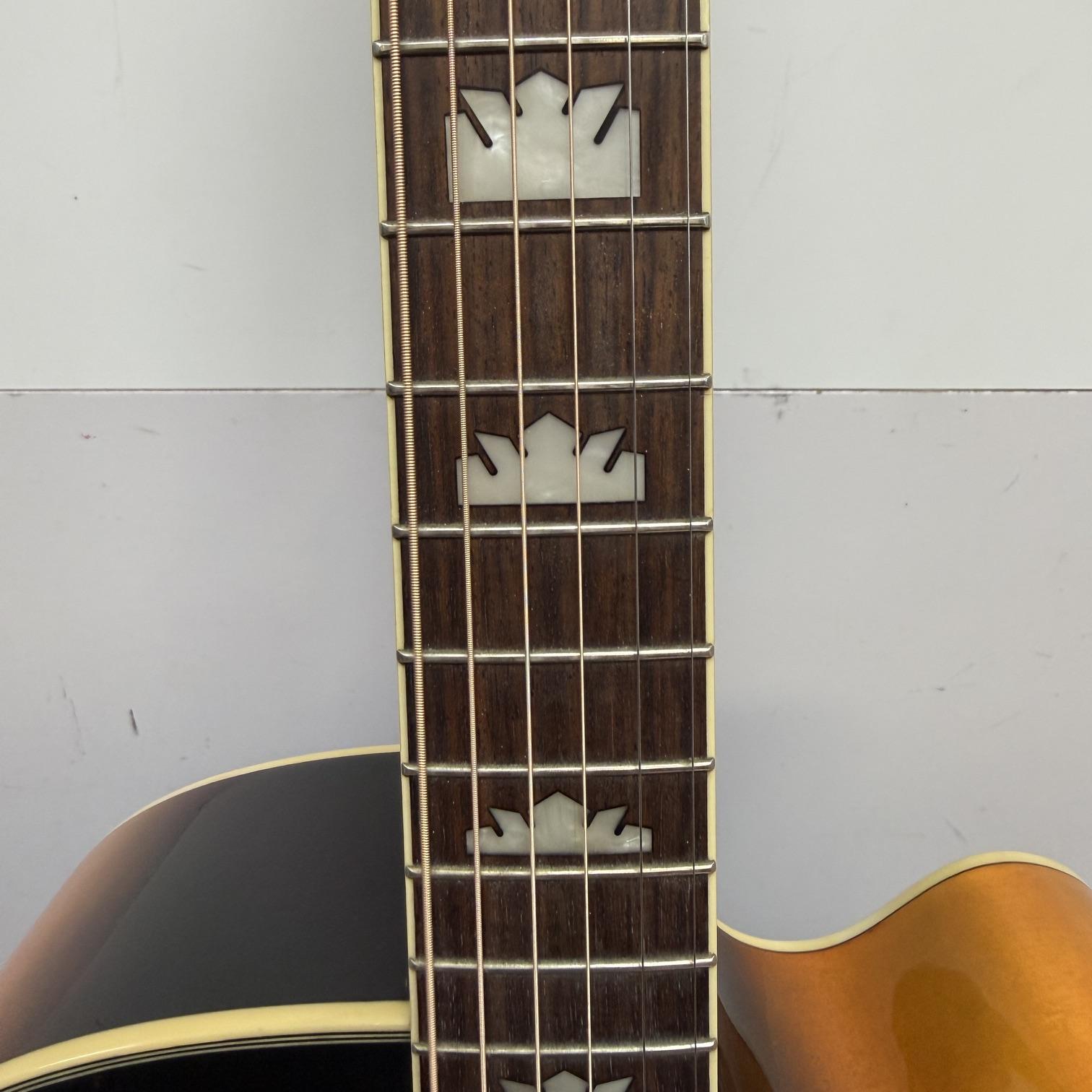 Used Epiphone EJ-200CE VS Super Jumbo Acoustic Electric Guitar Vintage Sunburst with Case 2011 - Image 7