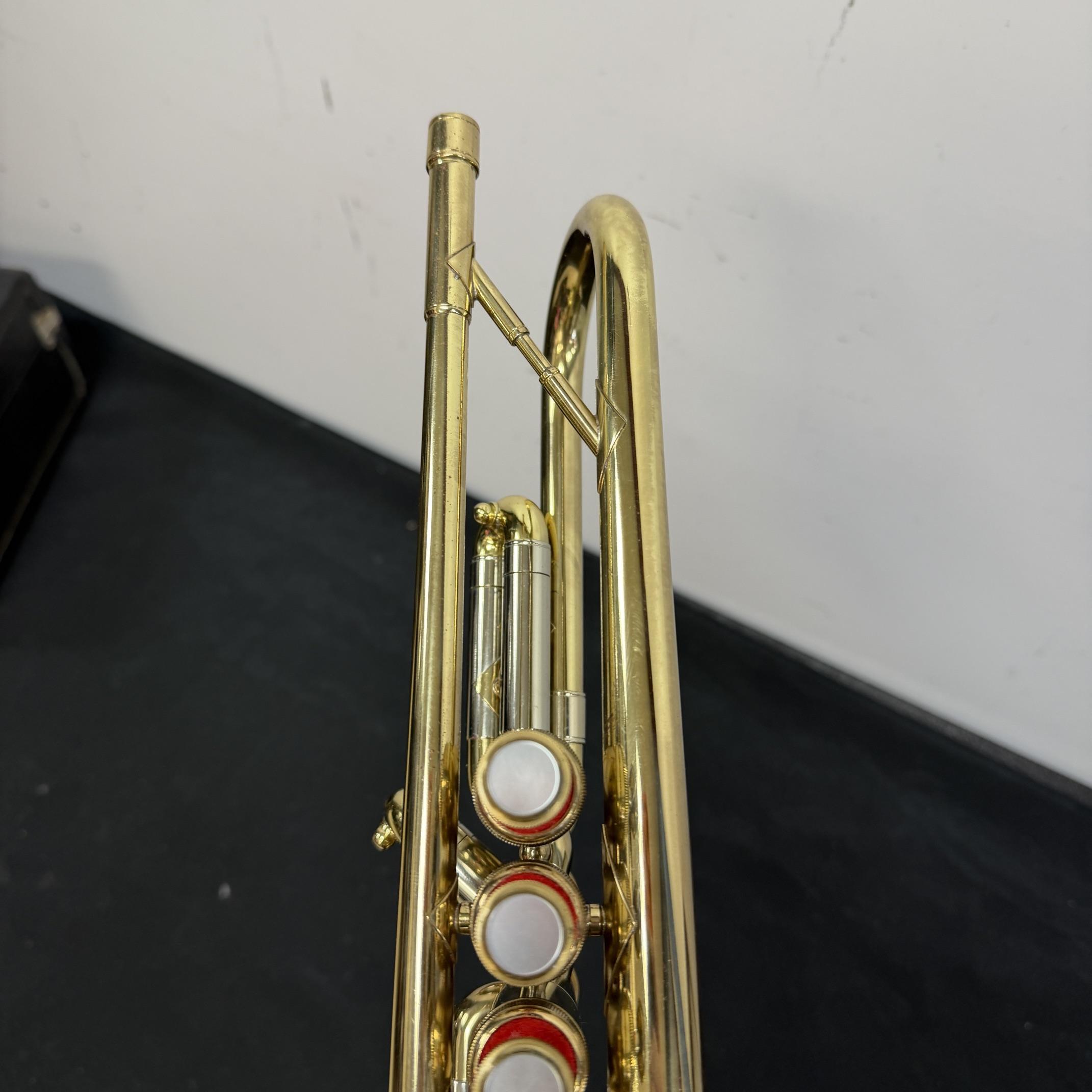 Vintage 1975 Reynolds Medalist Bb Trumpet with Original Case and Mouthpiece Just Serviced - Image 11