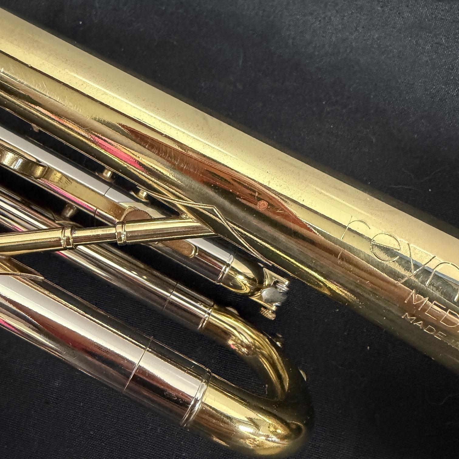 Vintage 1975 Reynolds Medalist Bb Trumpet with Original Case and Mouthpiece Just Serviced - Image 19