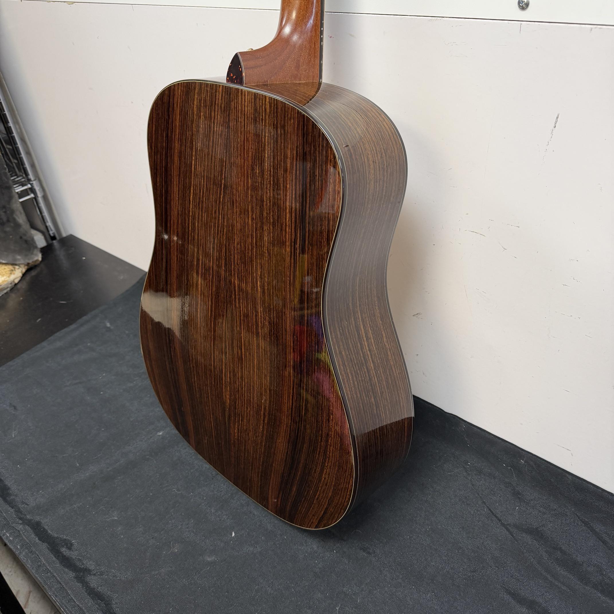 Used Taylor 710-LTD 2002 Natural Limited of 252 Acoustic Guitar with Case - Image 22