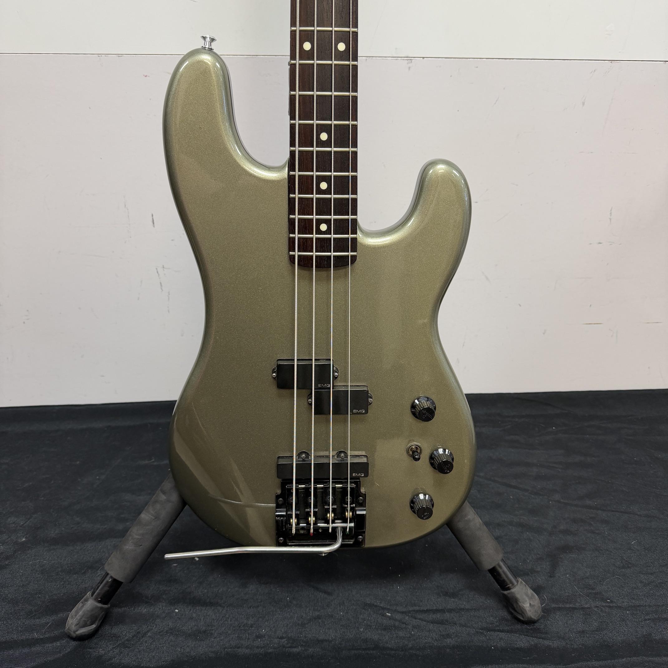 Vintage Fender P-J Bass 4-String Electric Bass Guitar Silver Jade Made in Japan Factory Kahler Tremolo Bridge Active EMG Pickups 1985-1986 - Image 7