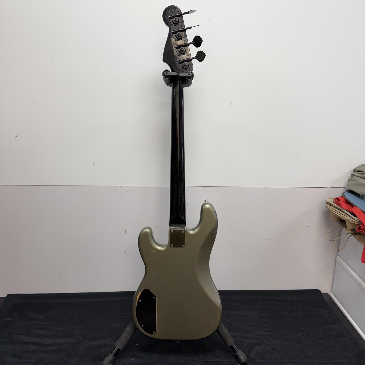 Vintage Fender P-J Bass 4-String Electric Bass Guitar Silver Jade Made in Japan Factory Kahler Tremolo Bridge Active EMG Pickups 1985-1986 - Image 17