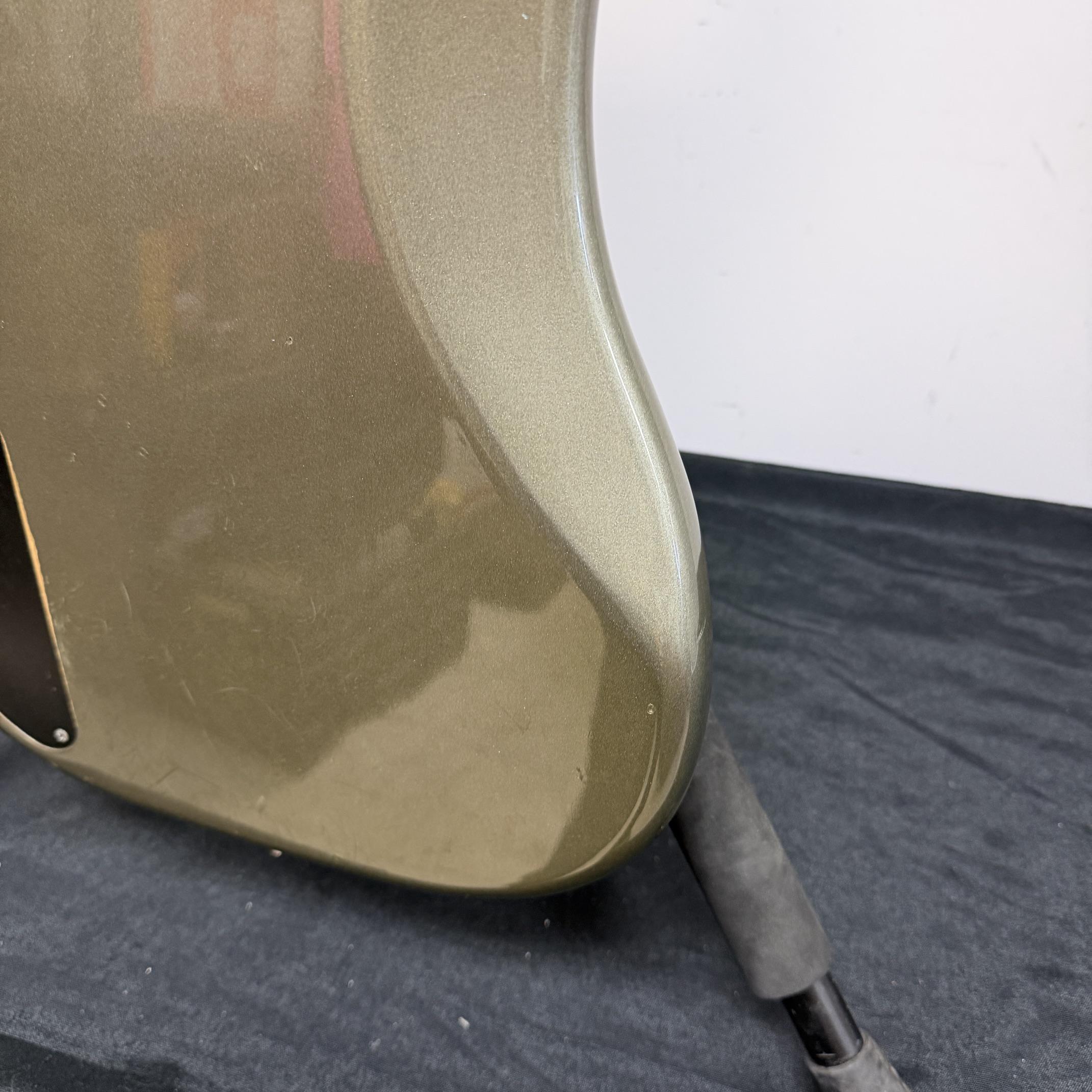 Vintage Fender P-J Bass 4-String Electric Bass Guitar Silver Jade Made in Japan Factory Kahler Tremolo Bridge Active EMG Pickups 1985-1986 - Image 26