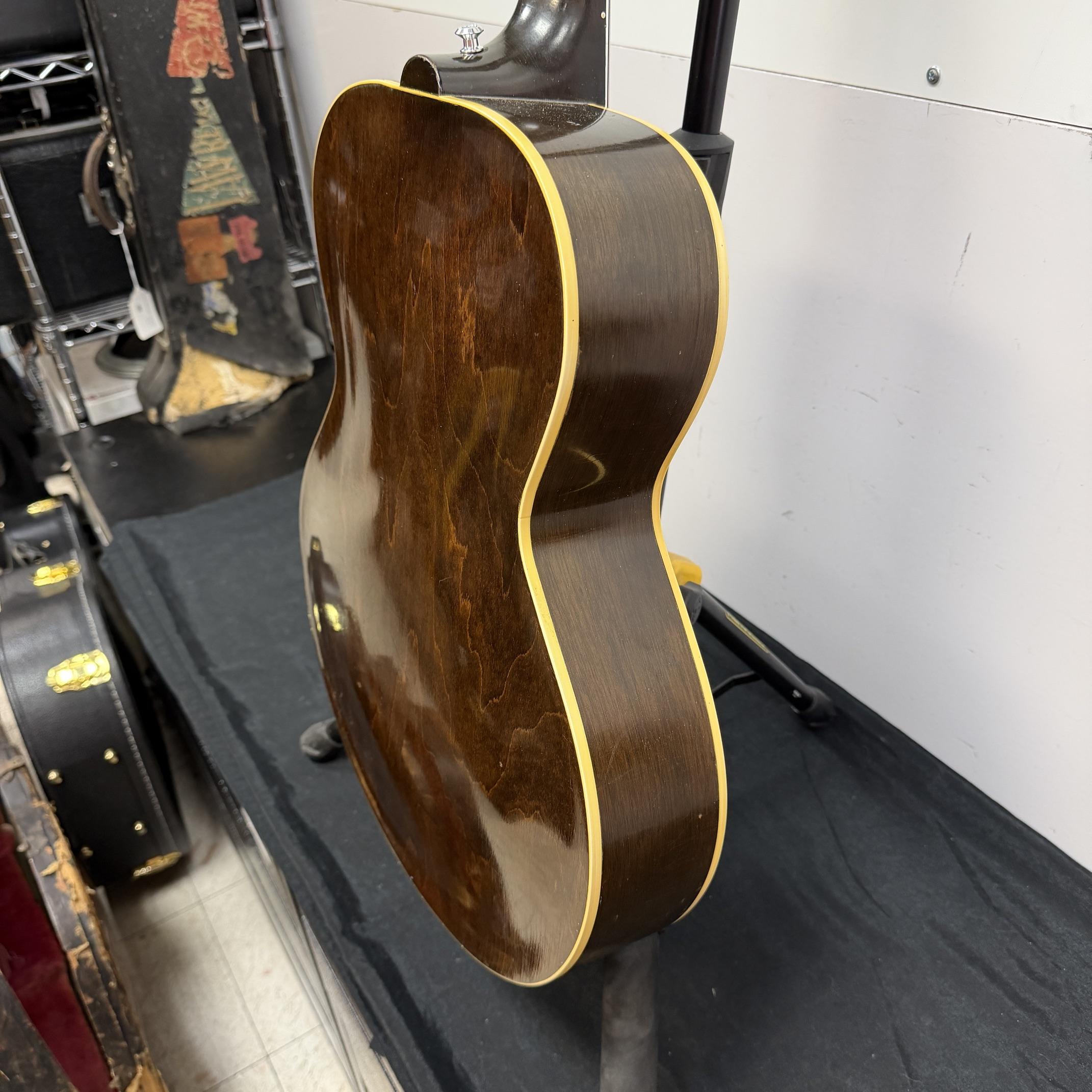 Vintage Gibson 1952 L-48 Hollowbody Archtop Acoustic Electric Guitar with DeArmond Gold Foil Pickup and Lifton Case - Image 24