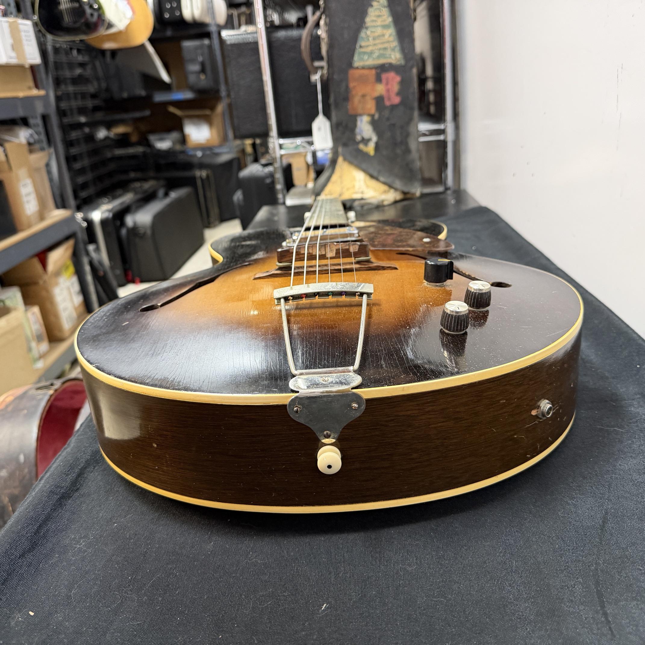 Vintage Gibson 1952 L-48 Hollowbody Archtop Acoustic Electric Guitar with DeArmond Gold Foil Pickup and Lifton Case - Image 26