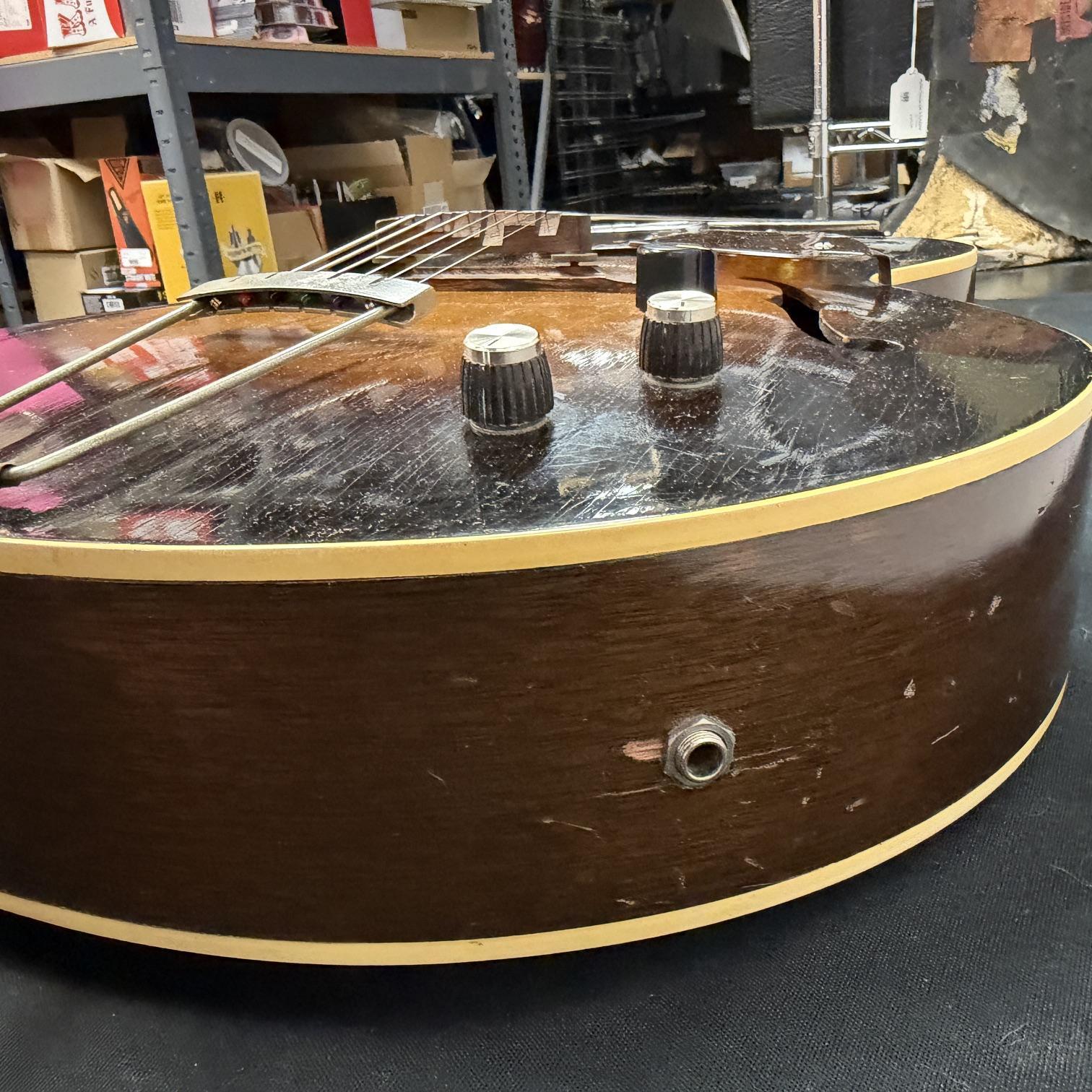 Vintage Gibson 1952 L-48 Hollowbody Archtop Acoustic Electric Guitar with DeArmond Gold Foil Pickup and Lifton Case - Image 27