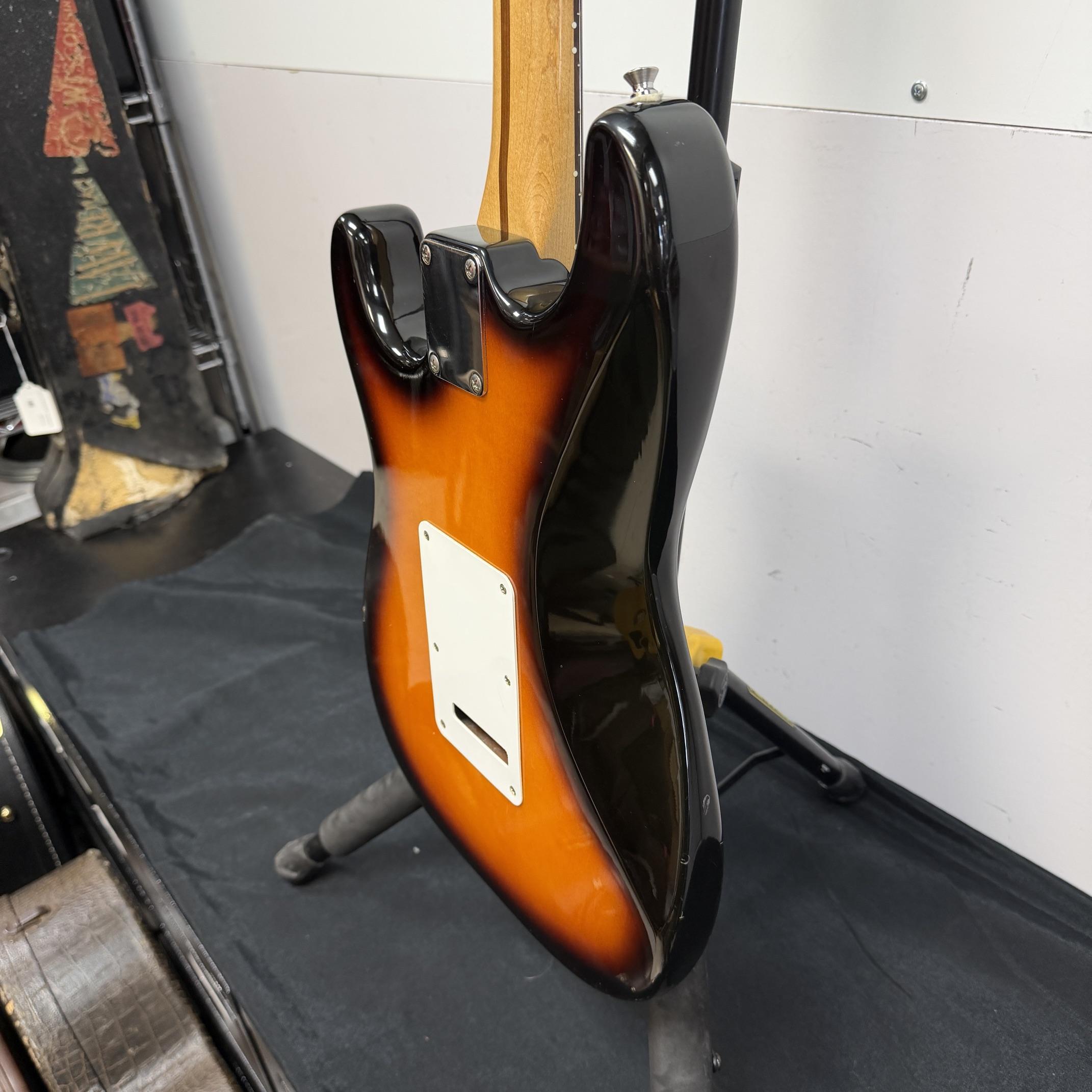 Used Fender Standard Strat Stratocaster Electric Guitar HSS Made in Mexico 1995 - Image 23