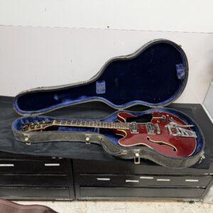 Vintage Standel 420-CV Semi-Hollowbody Electric Guitar 60's Made in the USA with Case Bigsby