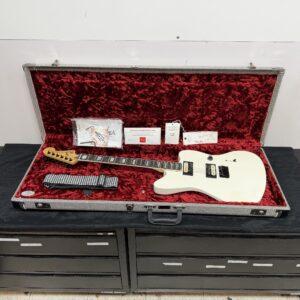 Used Fender JIM ROOT Signature JAZZMASTER V4 Ebony Polar White Electric Guitar with Original Case