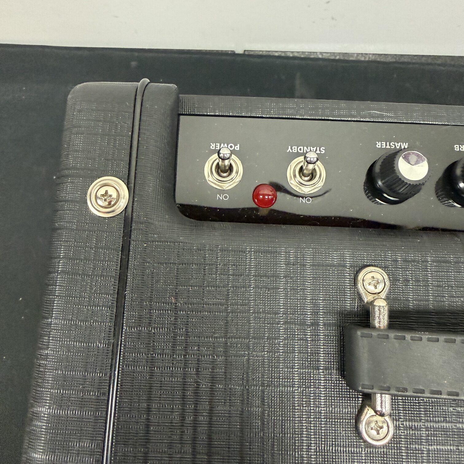 Used Supro 1820R Delta King 10 1x10 5W Tube Guitar Combo Amp Regular Black with Manual - Image 3