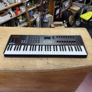 Used AKAI Professional MPK261 61-key Keyboard MIDI Controller