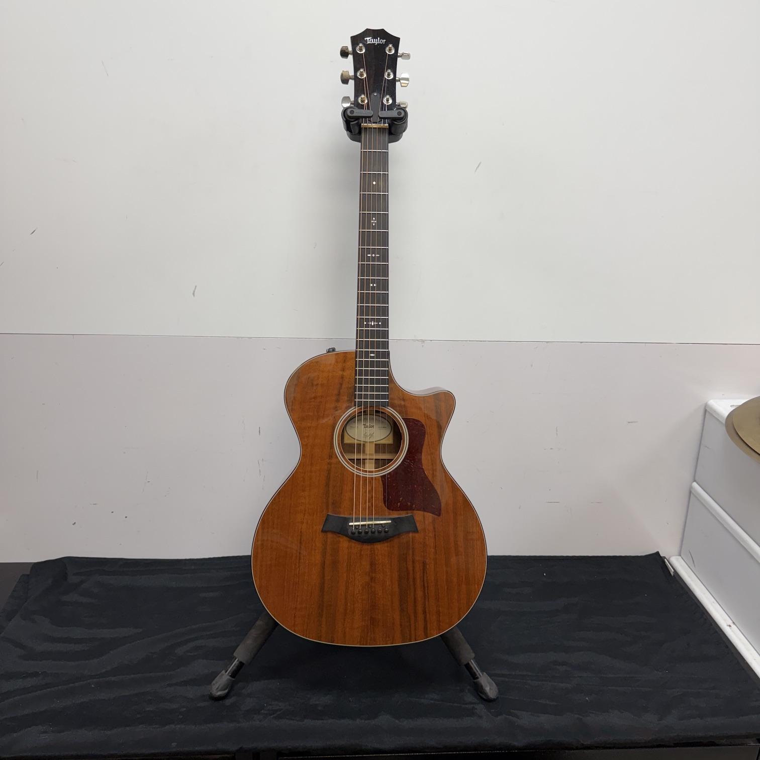 Used Taylor 524ce LTD Special Edition Koa Grand Auditorium Acoustic Electric Guitar with Case Made in the USA - Image 2
