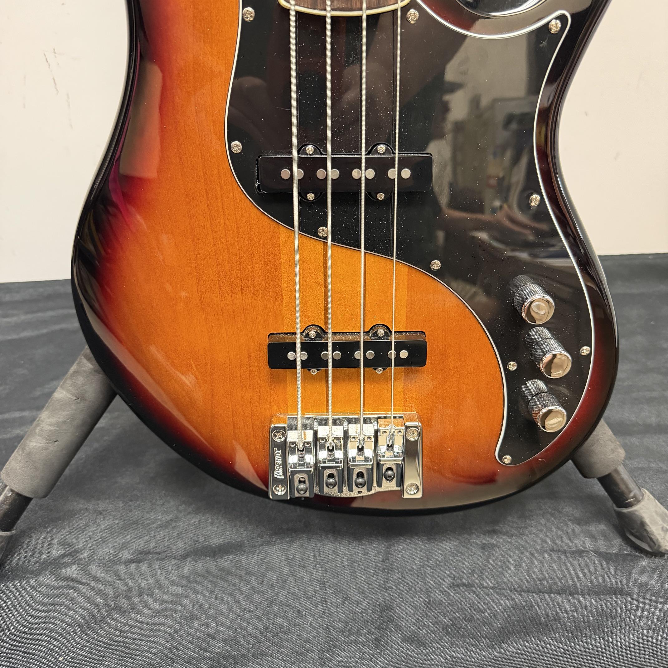 Used Paul Reed Smith PRS SE Kestrel 4-string Electric Bass Guitar with original Gig Bag - Image 10