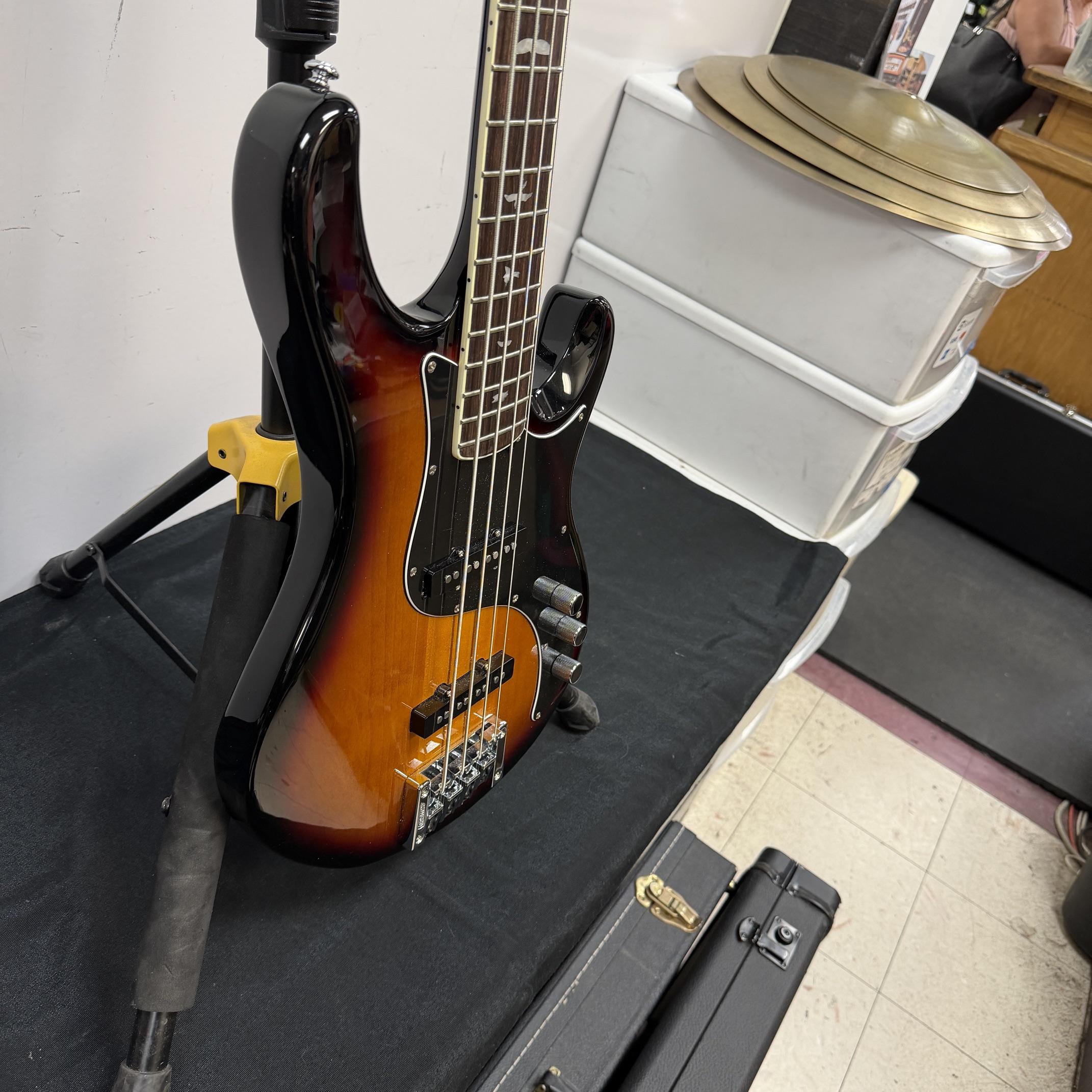 Used Paul Reed Smith PRS SE Kestrel 4-string Electric Bass Guitar with original Gig Bag - Image 11