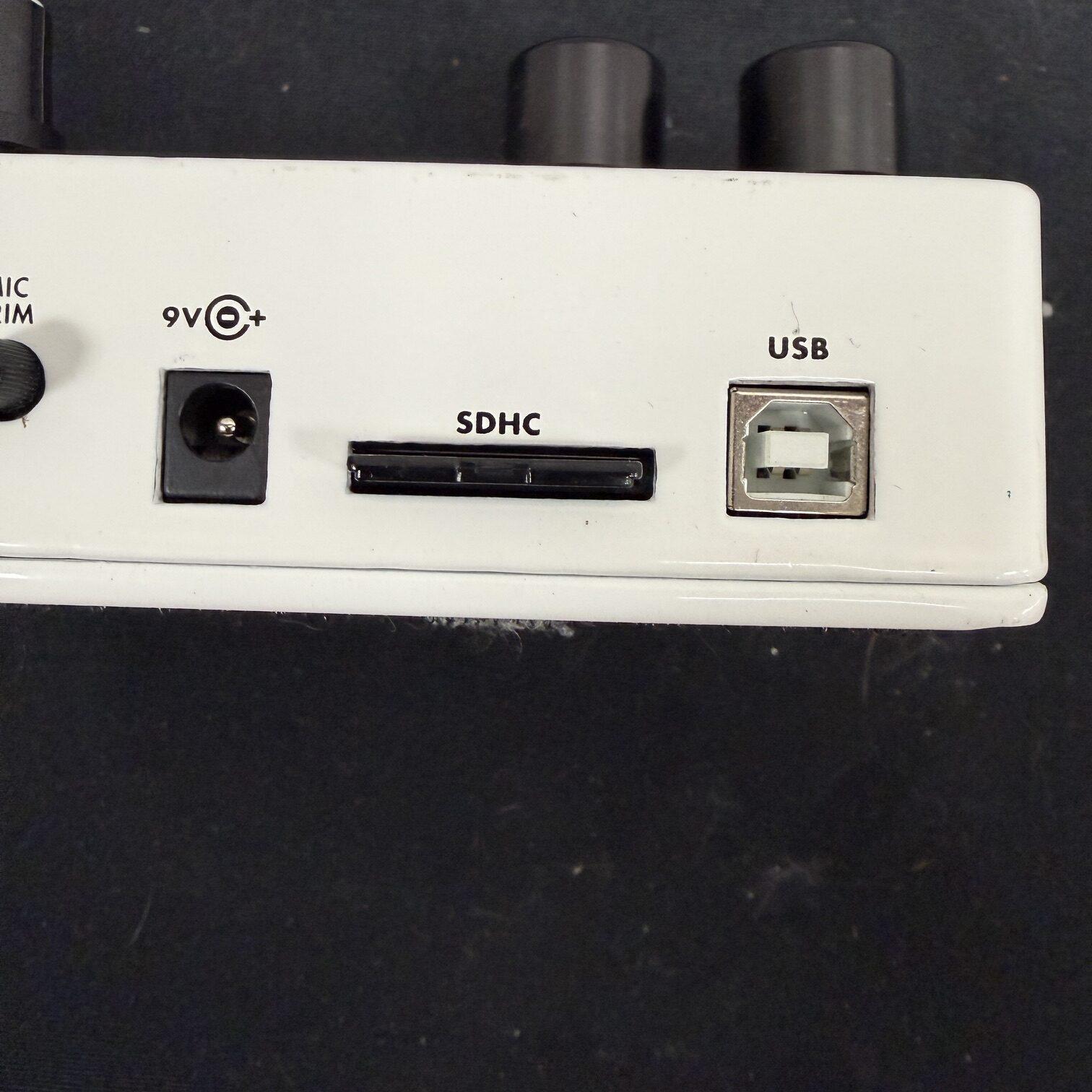 Used Electro-Harmonix 22500 Dual Stereo Looper Guitar Pedal with 8GB SD Card - Image 7