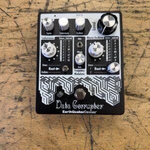 Used Earthquaker Devices Data Corrupter Modulated Monophonic Harmonizing PLL Guitar Pedal