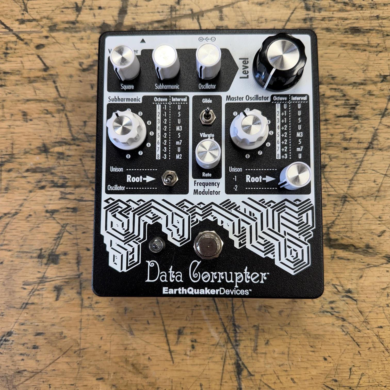 Used Earthquaker Devices Data Corrupter Modulated Monophonic Harmonizing PLL Guitar Pedal
